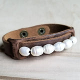 Load image into Gallery viewer, Leather Cuff w/ Freshwater Pearls