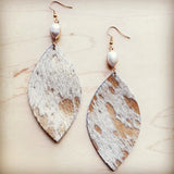 Load image into Gallery viewer, Leather Oval Earrings-Cream and Gold Hair on Hide with Freshwater Pearl